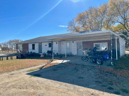 29272 US Highway 14, Lamberton, MN 56152
