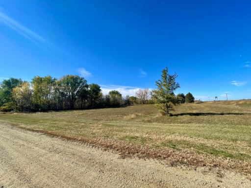 29272 US Highway 14, Lamberton, MN 56152