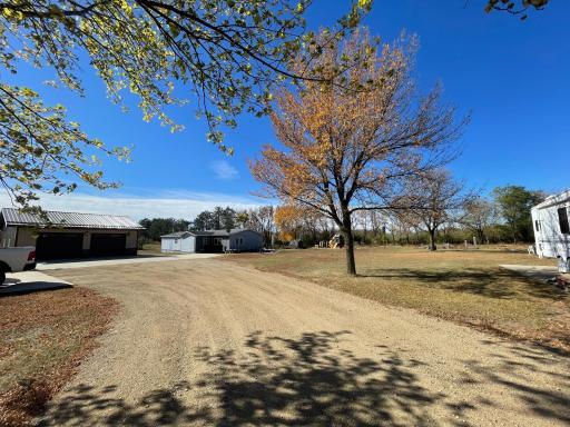 29272 US Highway 14, Lamberton, MN 56152