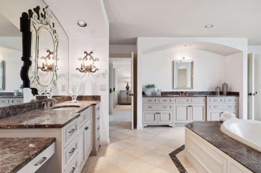 18734 Melrose Chase, Eden Prairie, MN 55347