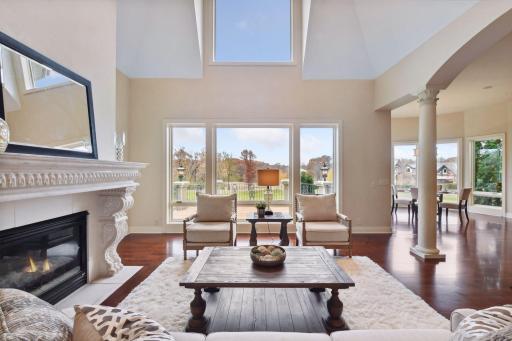 18734 Melrose Chase, Eden Prairie, MN 55347