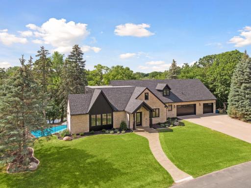 4828 W Sunnyslope Road, Edina, MN 55424