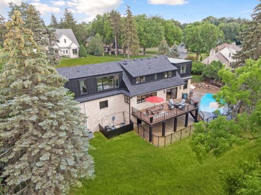 4828 W Sunnyslope Road, Edina, MN 55424