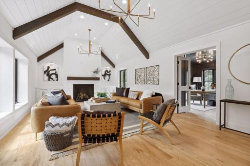 4828 W Sunnyslope Road, Edina, MN 55424