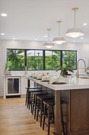 4828 W Sunnyslope Road, Edina, MN 55424