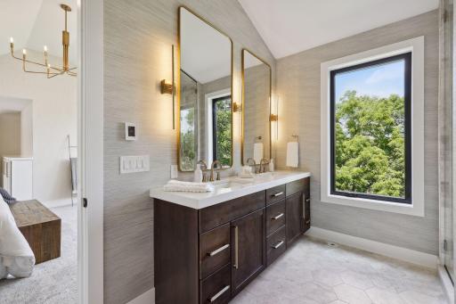 4828 W Sunnyslope Road, Edina, MN 55424
