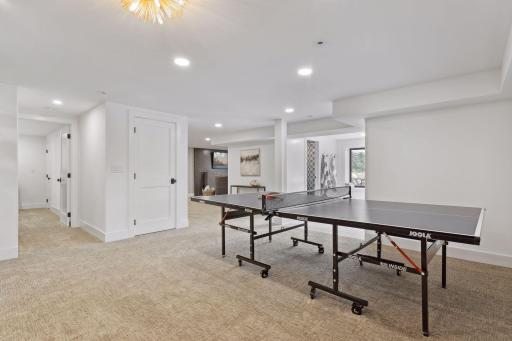 4828 W Sunnyslope Road, Edina, MN 55424