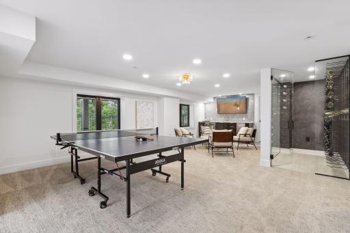 4828 W Sunnyslope Road, Edina, MN 55424