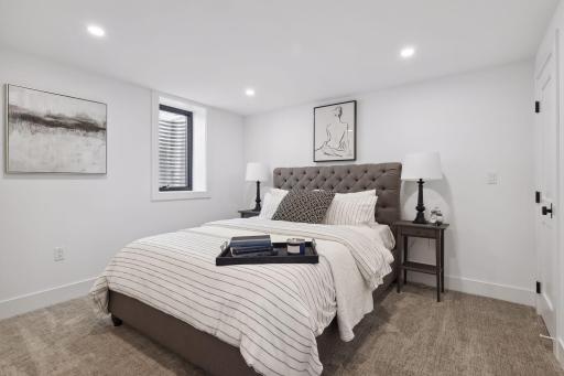 4828 W Sunnyslope Road, Edina, MN 55424