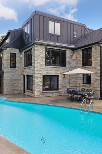 4828 W Sunnyslope Road, Edina, MN 55424