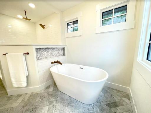 2137 Ashland Lane, Mound, MN 55364