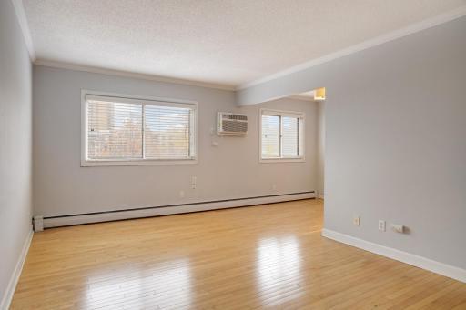 Photo for 440 Ridgewood Avenue, 104, Minneapolis, MN 55403 - Listing #6274623 440 Ridgewood Avenue, 104, Minneapolis, MN 55403