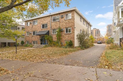 Photo for 440 Ridgewood Avenue, 104, Minneapolis, MN 55403 - Listing #6274623 440 Ridgewood Avenue, 104, Minneapolis, MN 55403