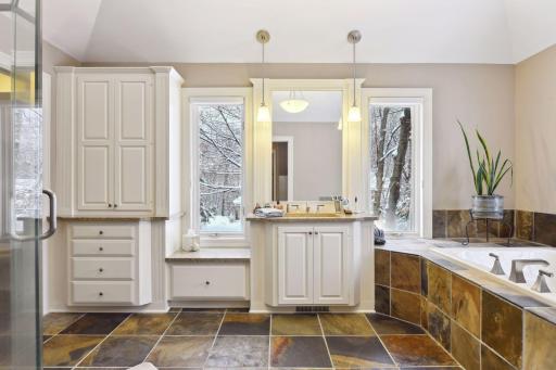 19750 Muirfield Circle, Excelsior, MN 55331