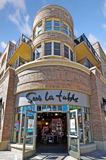 50th & France Shopping.jpeg