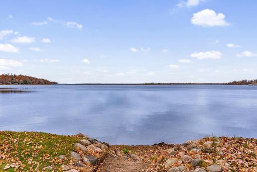 2240 Hunters Point Road SW, Nisswa, MN 56468