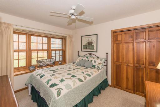 2240 Hunters Point Road SW, Nisswa, MN 56468