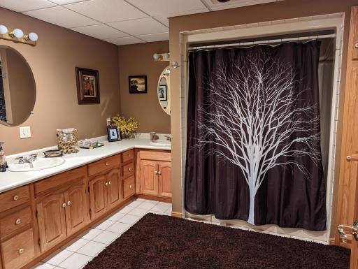 Photo for 503 Shorewood Drive, International Falls, MN 56649 - Listing #6302470 503 Shorewood Drive, International Falls, MN 56649