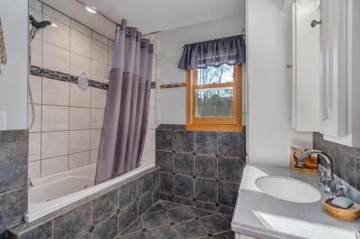 889 50th Avenue, Clear Lake, WI 54005