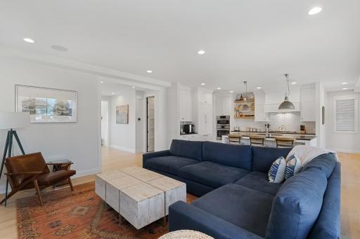 5933 Saint Johns Avenue, Edina, MN 55424