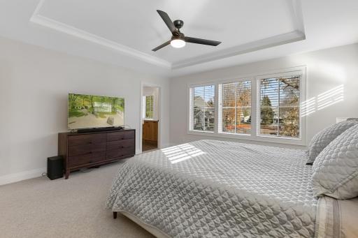 5933 Saint Johns Avenue, Edina, MN 55424