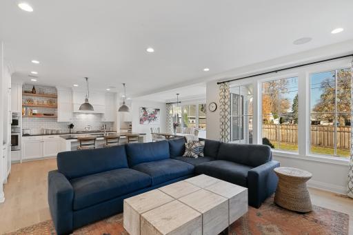 5933 Saint Johns Avenue, Edina, MN 55424