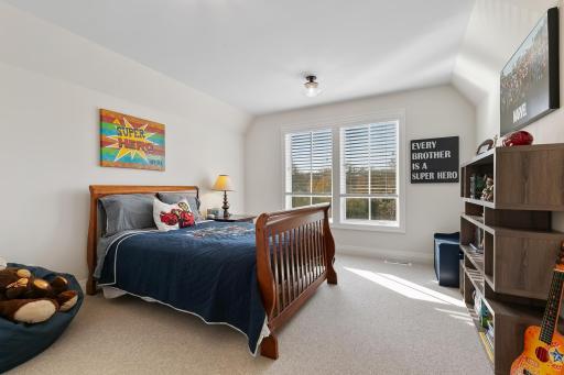 5933 Saint Johns Avenue, Edina, MN 55424