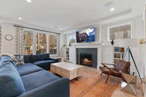 5933 Saint Johns Avenue, Edina, MN 55424