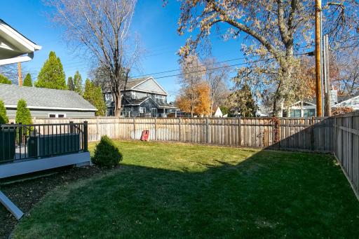 5933 Saint Johns Avenue, Edina, MN 55424