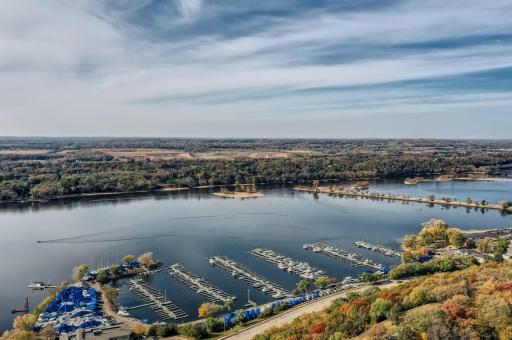 10 Birkmose Park, Hudson, WI 54016