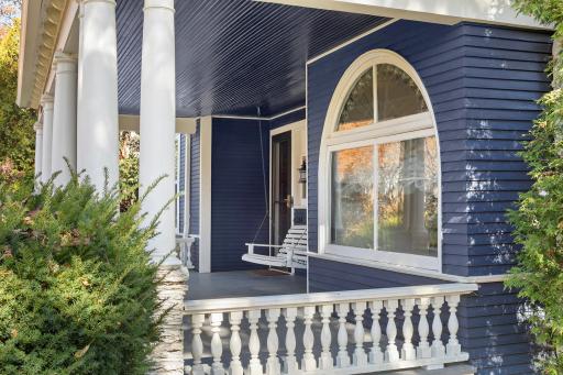 4639 Fremont Ave S - Meet your neighbors!
