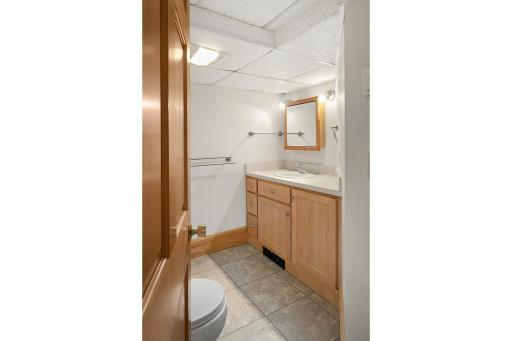 4639 Fremont Ave S - Lower Level 3/4 bath