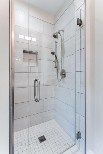 17720 Layton Court, Lakeville, MN 55044