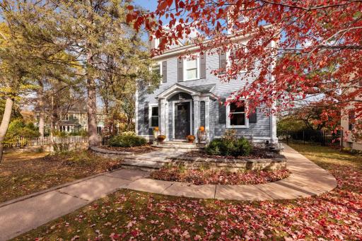 1901 Penn Avenue S, Minneapolis, MN 55405