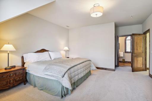 6320 Westwood Court, Edina, MN 55436