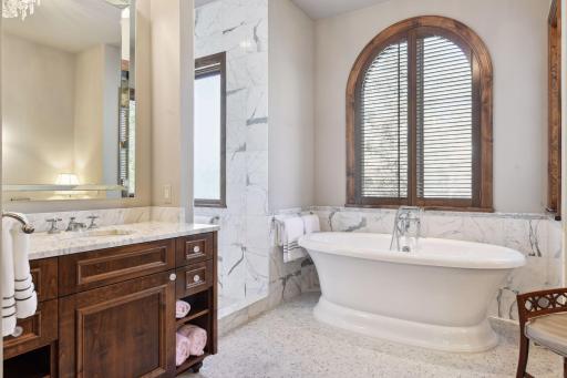 6320 Westwood Court, Edina, MN 55436