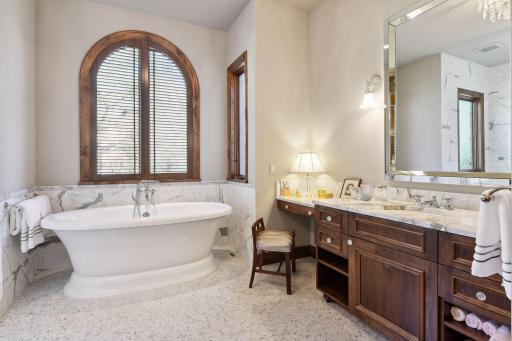 6320 Westwood Court, Edina, MN 55436