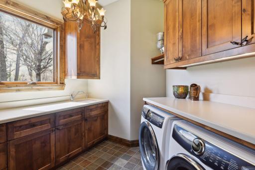 6320 Westwood Court, Edina, MN 55436