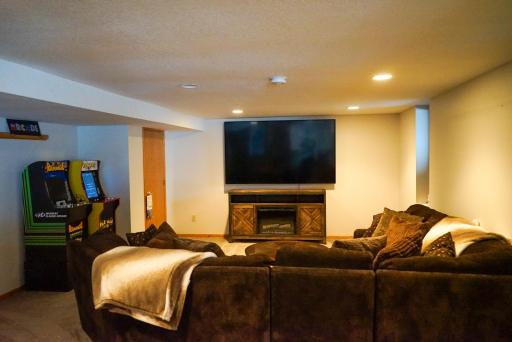 2090 Bluebill Lane SW, Nisswa, MN 56468