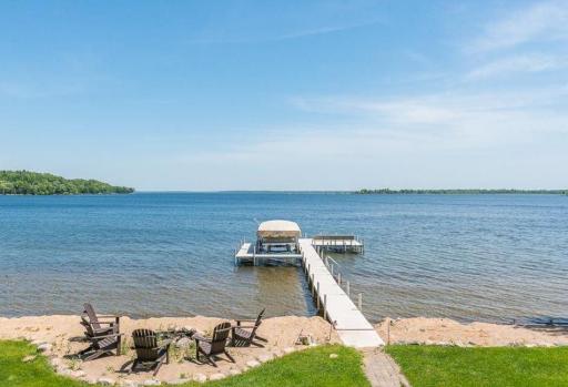 2090 Bluebill Lane SW, Nisswa, MN 56468