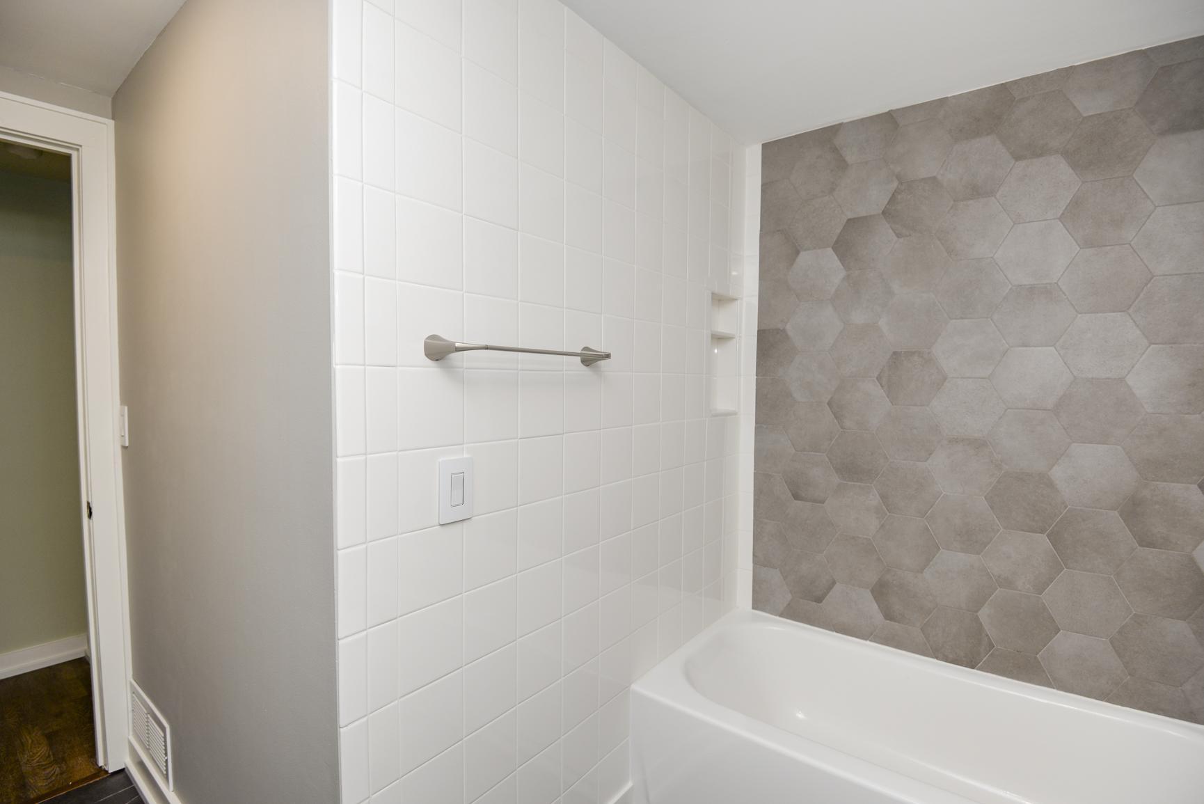 Bathroom 2 - Full Bath
