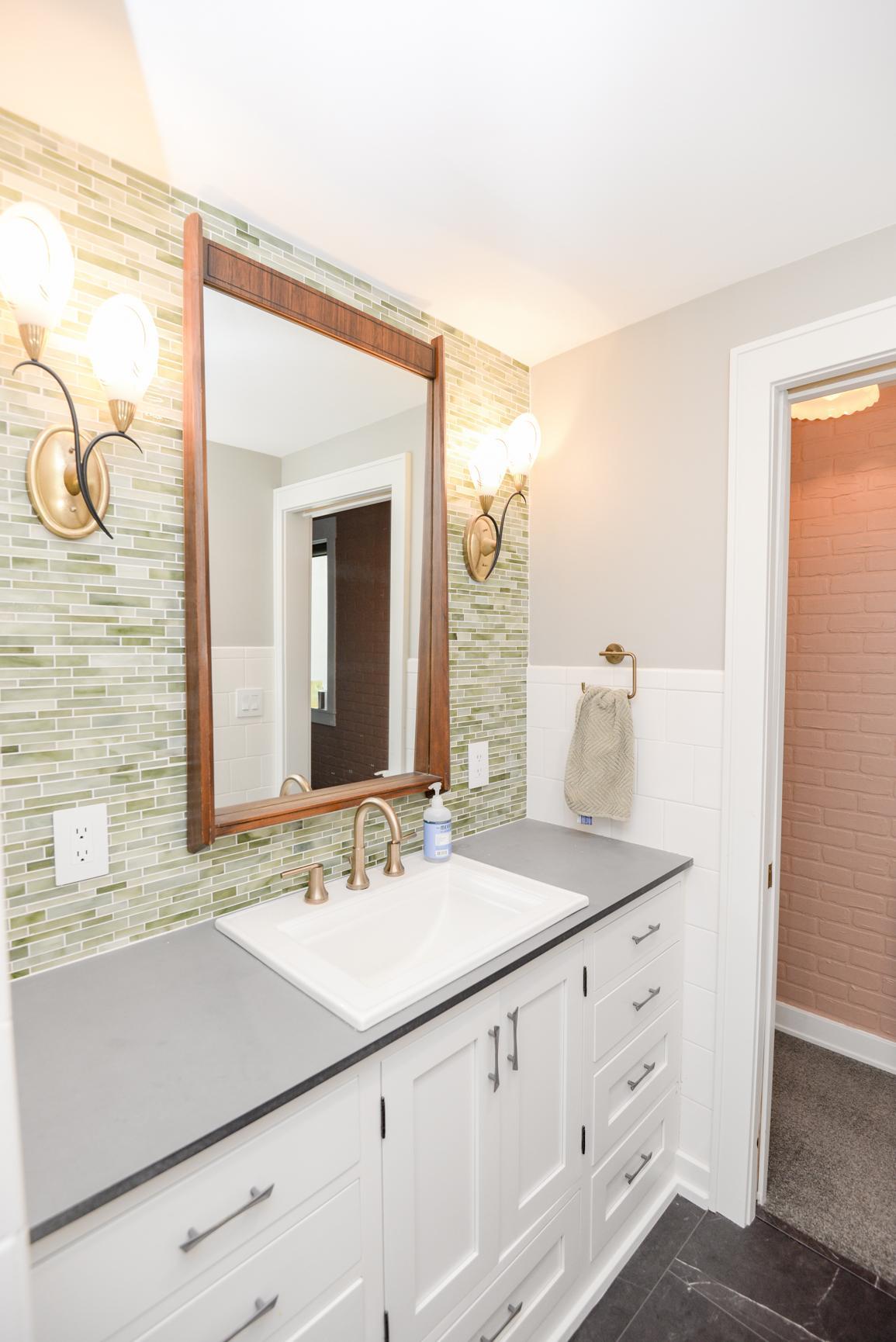 Primary 3/4 Bathroom