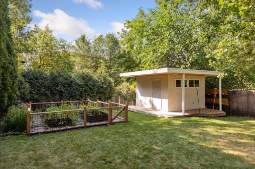 2721 W 28th Street, Minneapolis, MN 55416
