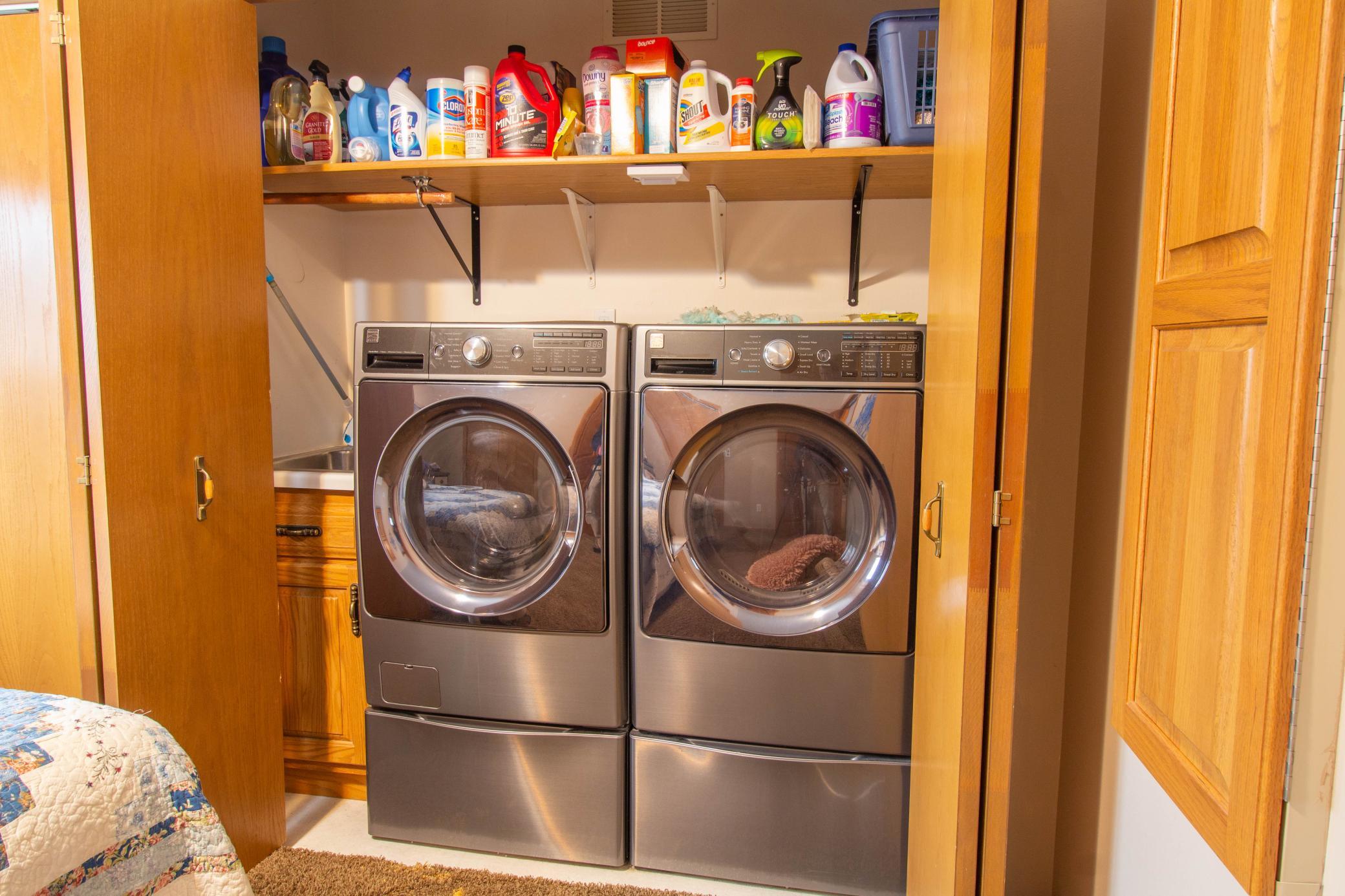 43 Laundry in the BR Closet.jpg
