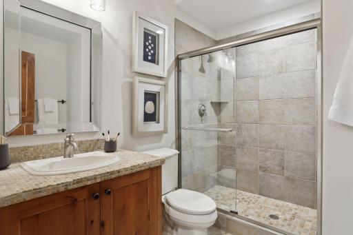 404 Mississippi River Boulevard S, Saint Paul, MN 55105