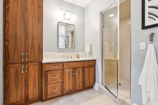 185 W Lake Street, Excelsior, MN 55331