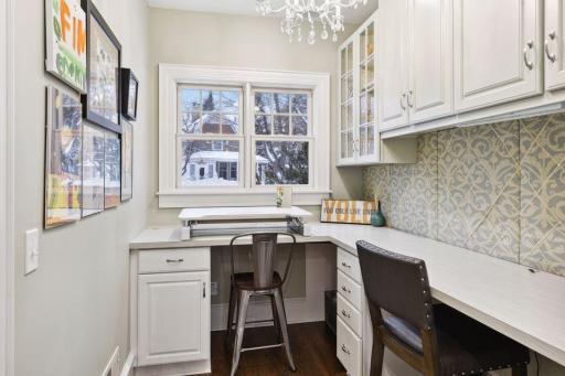 185 W Lake Street, Excelsior, MN 55331