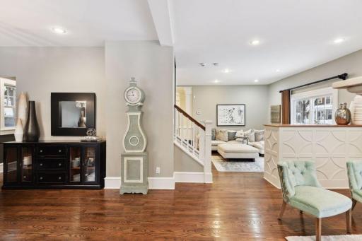 185 W Lake Street, Excelsior, MN 55331