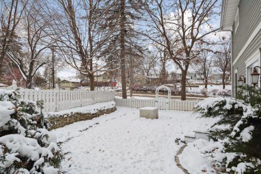 185 W Lake Street, Excelsior, MN 55331