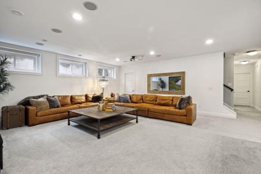 5905 Kellogg Avenue, Edina, MN 55424